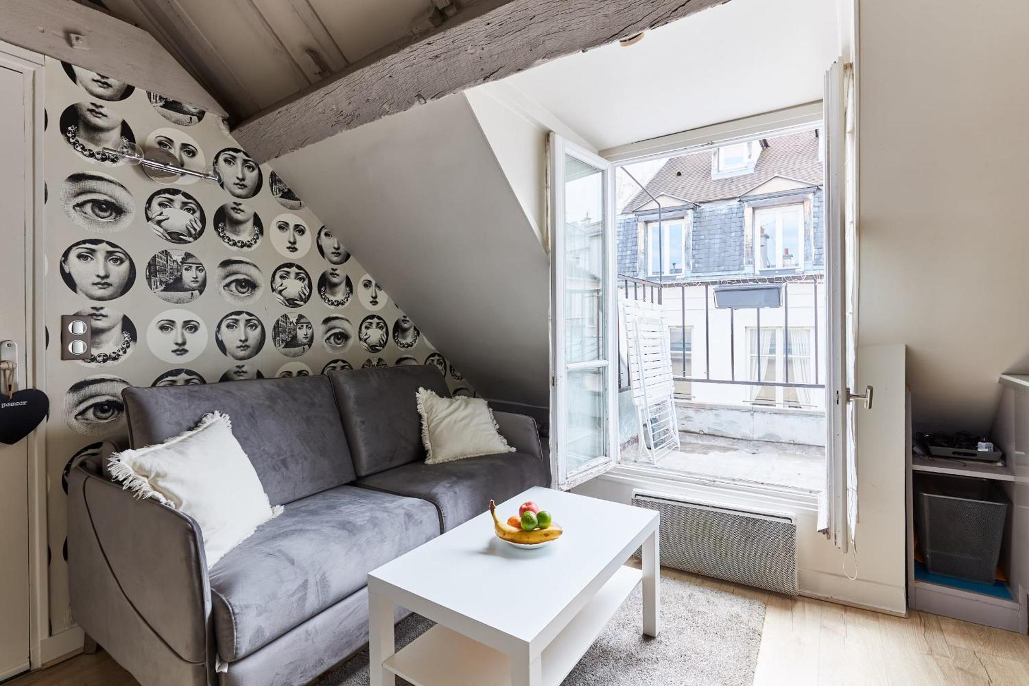 Bnbnova - Place Des Vosges - 1br With Balcony Appartamento *